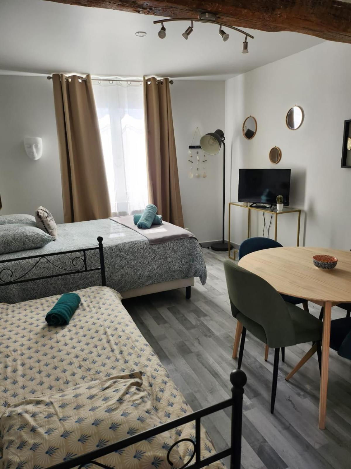 Sleep'in Orléans centre-studio confortable et cosy Extérieur photo